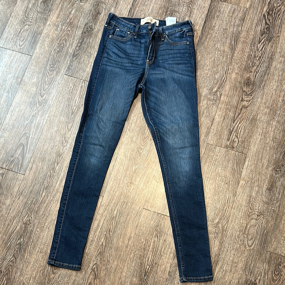Hollister Jeans 5R - 27w 31L